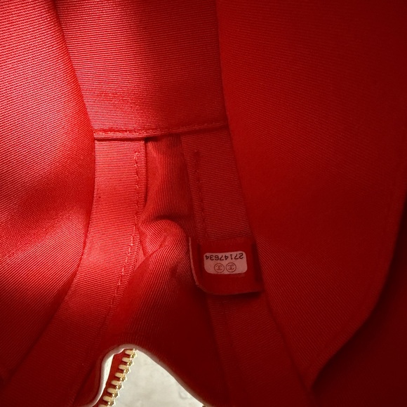 Chanel Vanity Matelasse Leather 2way Bag White Red - Picture 9 of 9